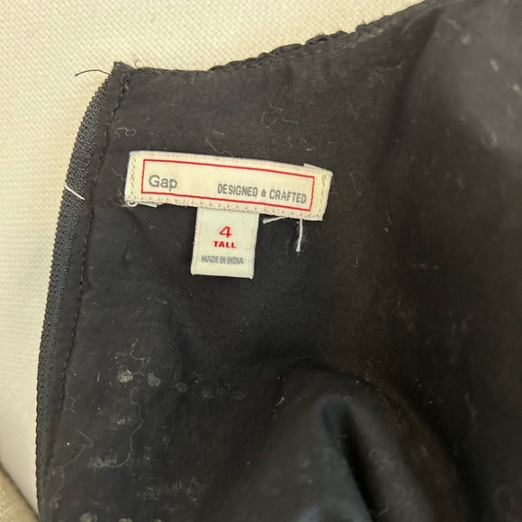 Gap Fit & Flare Black Eyelet Dress Size 4 - Picture 4 of 6